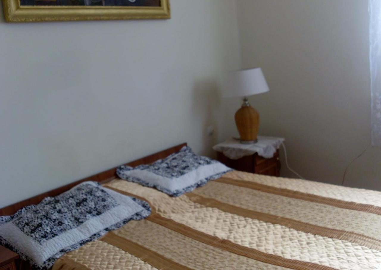 Villa Eden Delux Yanoshi Εξωτερικό φωτογραφία